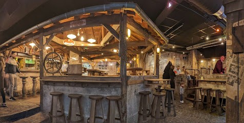 Les Berthom, Bar à Metz