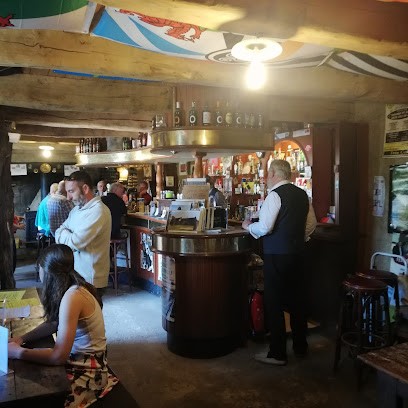 Tavarn Ty Elise, Bar à Plouyé