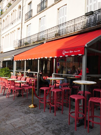 Q Bistrot Dijon, Bar à Dijon