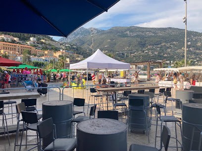 INKY Bar, Bar à Menton