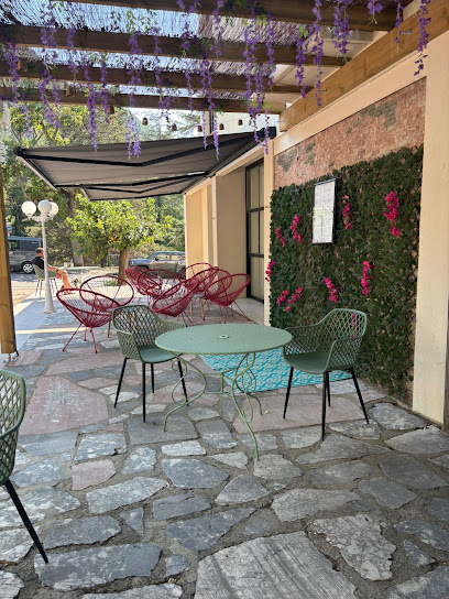 La Terrasse De L'eden Bar à Vernet-les-Bains