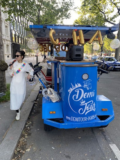 DEMI TOUR PARIS, Bar à Paris 16