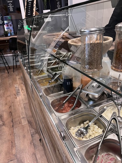 𝓟𝓸𝓴’𝓷 𝓫𝓸𝔀𝓵, Bar à Talence