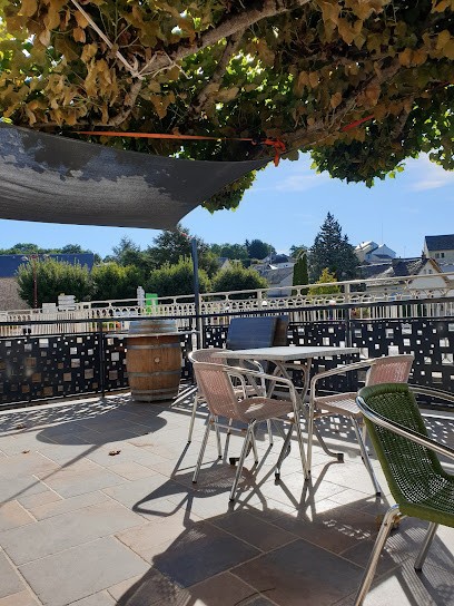 Lou Couci Bas - Chez Guilhem Et Sheila, Bar à Villefranche-de-Panat