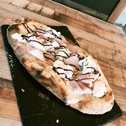 Oz Cocktail Café, Bar à Menton