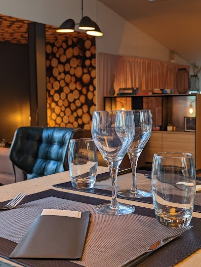 Le Patio - Bar Lounge & Terrasse, Bar à Lesquin