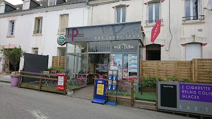 Le penalty bar tabac loto, Bar à Port-Louis