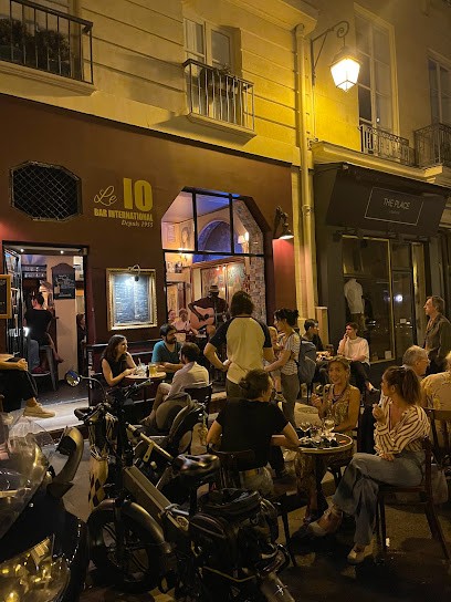 Le 10 Bar International, Bar à Paris 06
