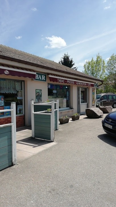 Valentin Maryse, Bar à Saint-Léonard