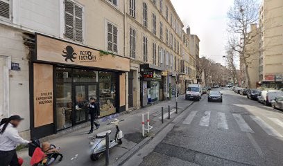 Bar Restaurant La Caleche, Bar à Marseille 04