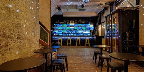 L'Amphi, Bar à Paris 01