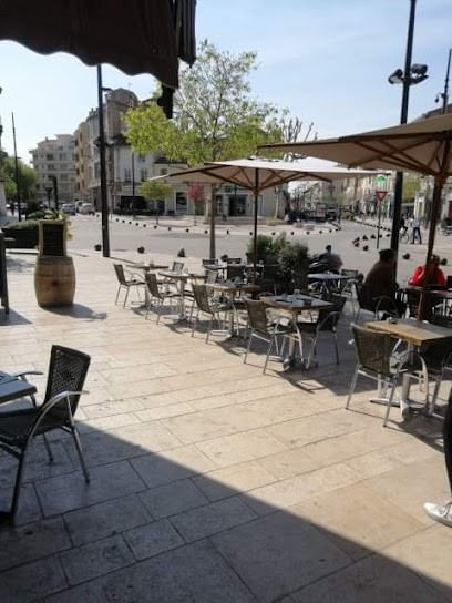 Sports Bar, Bar à Cavaillon