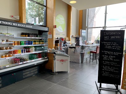 Le jardin d'Épicure bistrot de la gare, Bar à Orcines