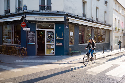 Bonjour Madame, Bar à Paris 11