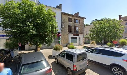 Charbonnier Jean-Claude, Bar à Gençay