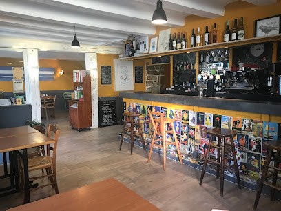 L'accoudoir, Bar à Cléguérec