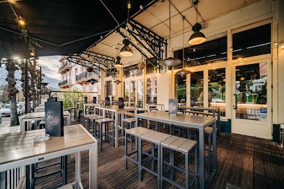 5 POINTS Bar/Pub, Bar à Aix-les-Bains