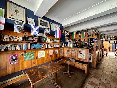 Shenanigan's Irish Pub, Bar à Vias