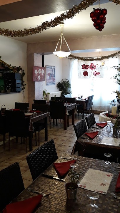 Auberge de la Corneilla, Bar à Cournanel