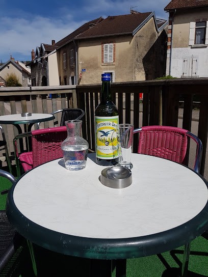 Le Paladium, Bar à Mouchard