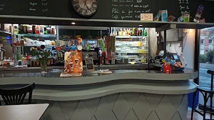 Destination 40, Bar à Narbonne