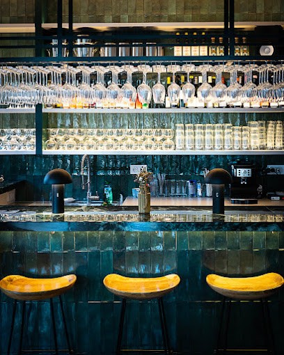 Euphorie - Bar à Vin, Bar à Paris 18