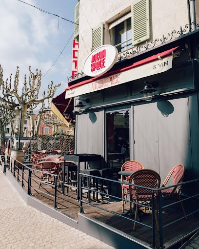 Au Coin De La Place, Bar à Vence