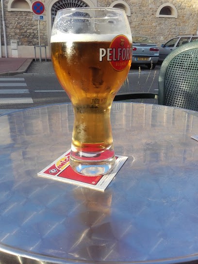 Delmotte Yvette, Bar à Lagnieu