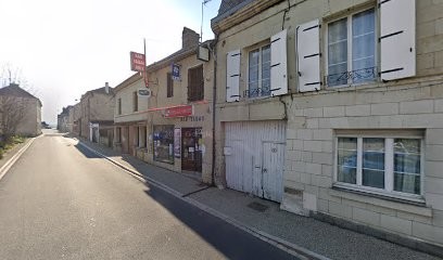 Bar De L'Amitie, Bar aux Trois-Moutiers