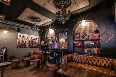 Boston Bar, Bar à Nice