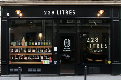 228 Litres, Bar à Paris 09