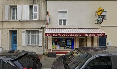 Le Cornec Bruno Jacques, Bar à Lisieux