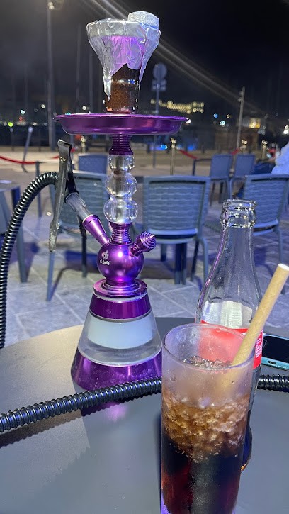 Chicha Inala Marseille Vieux Port, Bar à Marseille 07