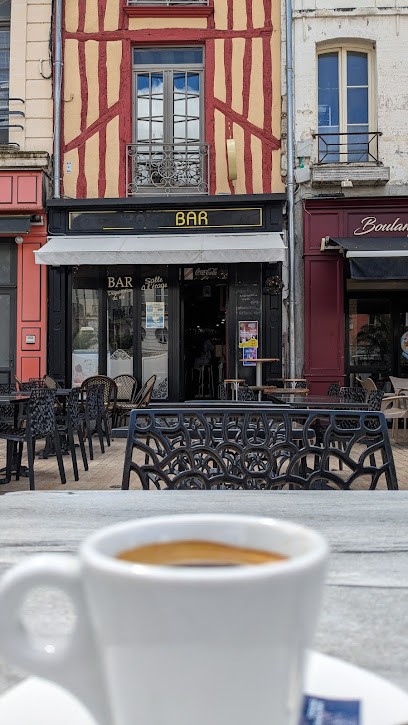 Bar La Place, Bar à Sens