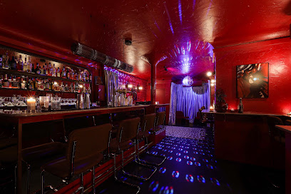 Chambre 01, Bar à Paris 09