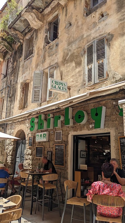 Shirley's Bar, Bar à Porto-Vecchio