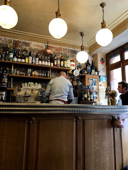 Le Bizetro, Bar à Paris 16