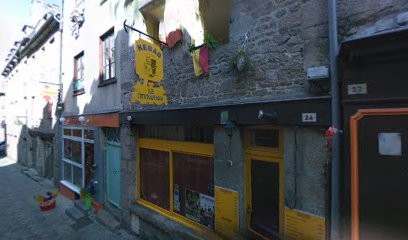 Baron Mickaël, Bar à Dinan