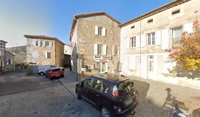 Daru Régis, Bar à Colombier-le-Jeune