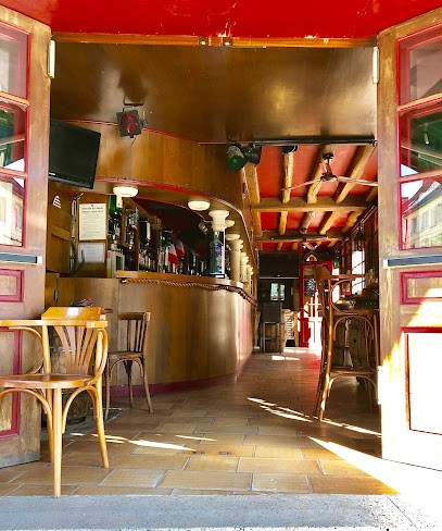 La Chapelle À Boire, Bar à Crépy-en-Valois