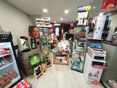 Faure Jerome, Bar à Saint-Ferréol-d'Auroure