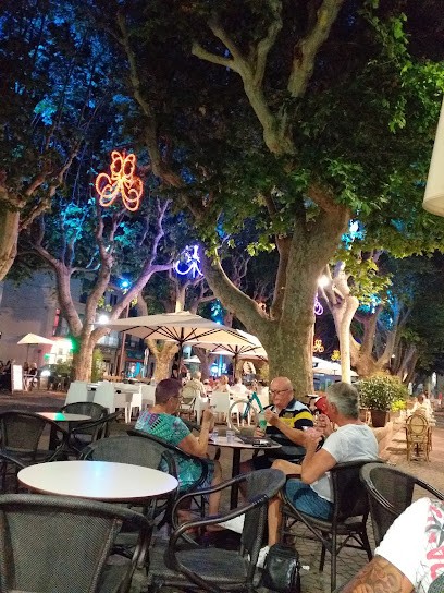 Sas Le Grand Café, Bar à Sérignan