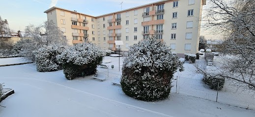 Le Voltaire, Bar à Creil