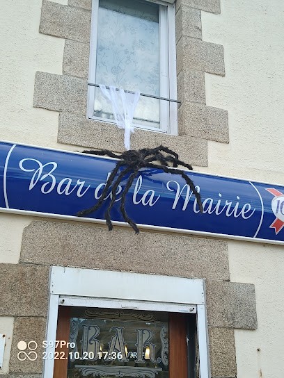Bar De La Mairie St Pever, Bar à Saint-Péver