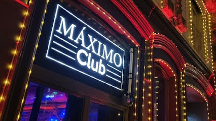 Maximo Club, Bar à Nantes