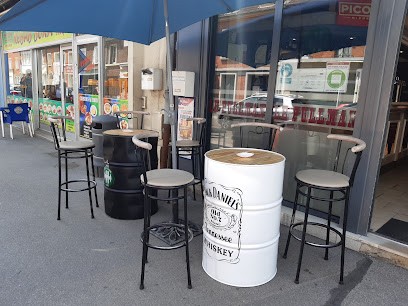 Le Pullman, Bar à Grandvilliers