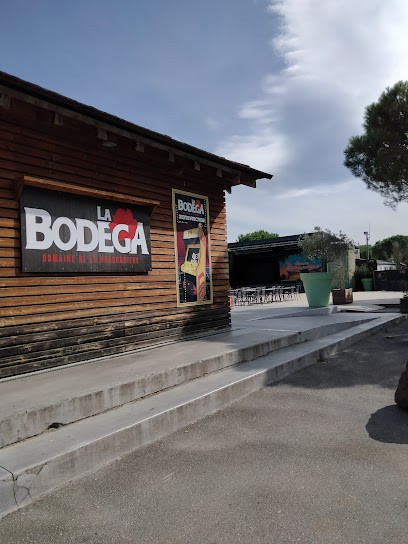 La Bodega, Bar à Vias