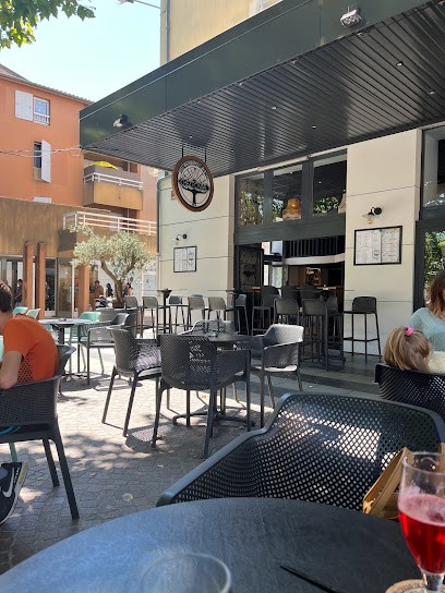 Pontal Et Fils, Bar à Privas