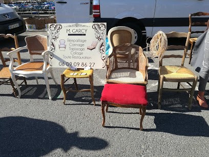 Blumberg Carine, Bar à La Tour-d'Aigues