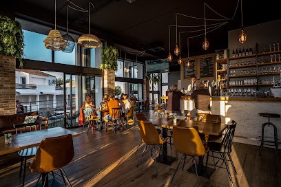 Bar Vins & Bières Cave L'Octave, Bar à L'Aiguillon-sur-Mer